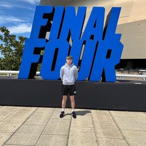 Meet your Posher, Jackson